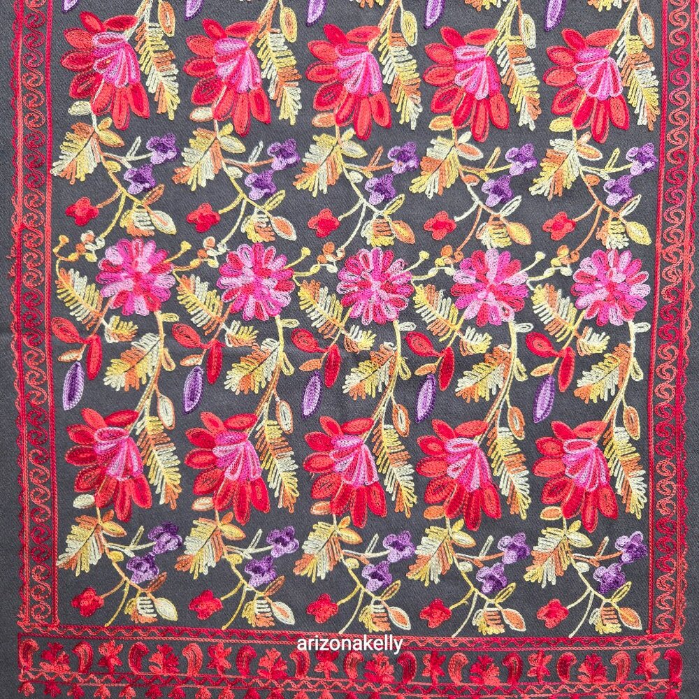 NWOT Cashmere Scarf With Chain Stitch Embroidery Colorful Woven - Picture 5 of 14